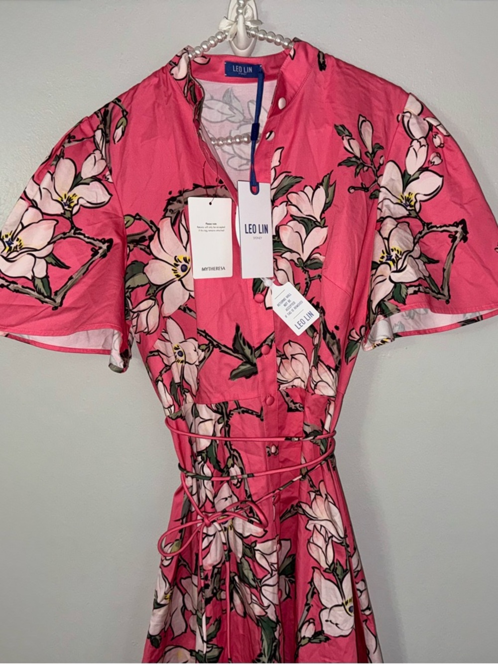 LEO LIN BIANCA SHORT SLEEVE MIDI DRESS IN PINK MAGNOLIA PRINT - Picture 4 of 17